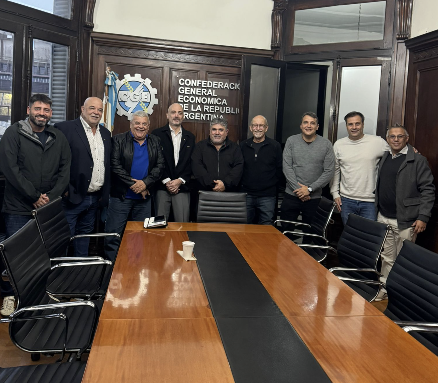 Reunión mensual de la Confederación Argentina